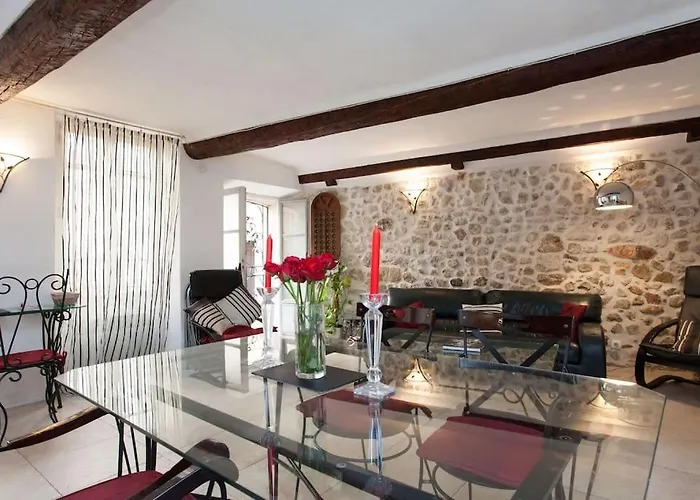 A8 -Staywiz Us - 2 Bdr Duplex Remparts Heart Of Old Antibes *